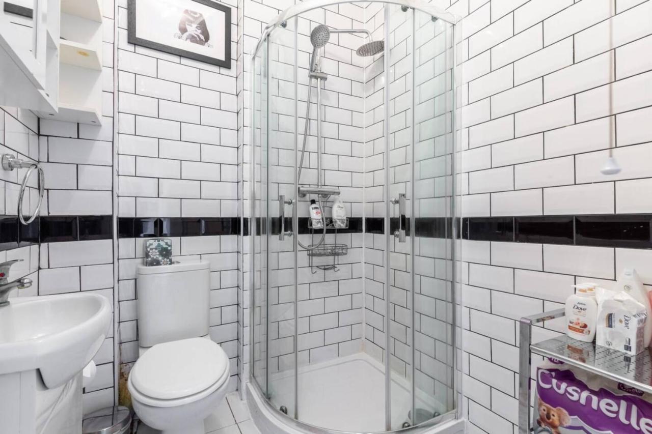 Cheerful 1 Bedroom Flat In The Heart Of North Appartamento